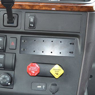 ProClip USA INTERNATIONAL LT/RH/LONESTAR 2018+ DASH